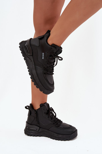 scarpe da ginnastica Femminile con una piattaforma Big Star SS274509 colore nero