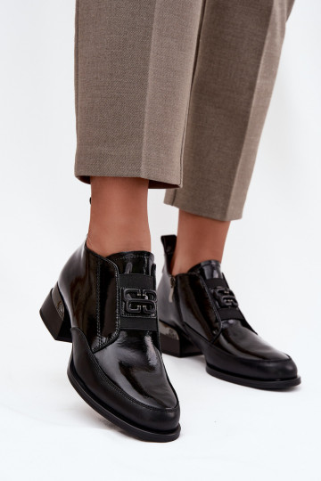 con effetto vernice Pelle scarpe Femminile Con tacco basso Con decorazioni Detalem Vinceza 91161 colore nero 2