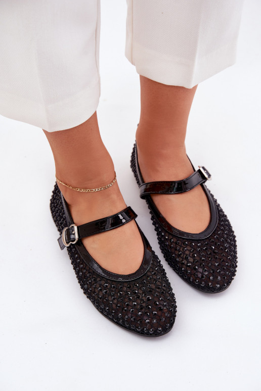 Decorato Ballerine Femminile con cinghie I con fibbie colore nero Avirae Decorato Ballerine Femminile con cinghie I con fibbie colore nero Avirae