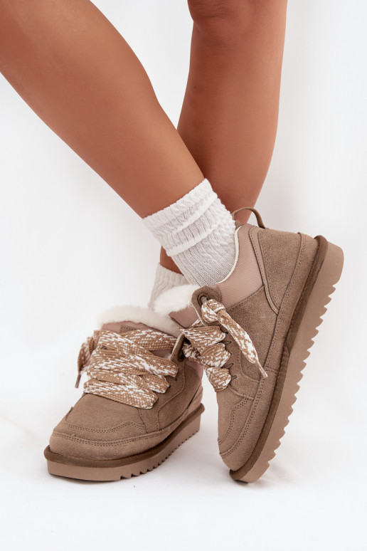 dalla pelle scamosciata Stivali da neve Femminile con una pelliccia I Grubym Allacciaturam Vinceza 97963 beige dalla pelle scamosciata Stivali da neve Femminile con una pelliccia I Grubym Allacciaturam Vinceza 97963 beige