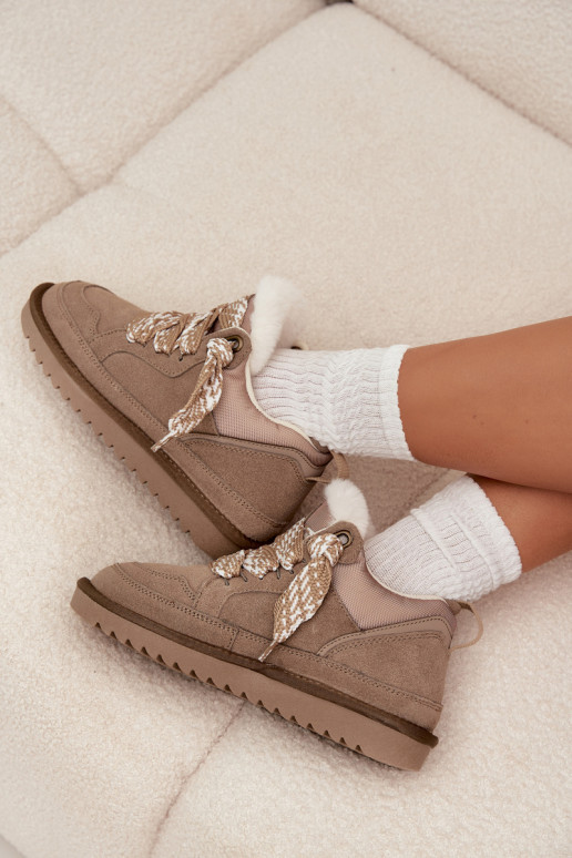 dalla pelle scamosciata Stivali da neve Femminile con una pelliccia I Grubym Allacciaturam Vinceza 97963 beige dalla pelle scamosciata Stivali da neve Femminile con una pelliccia I Grubym Allacciaturam Vinceza 97963 beige