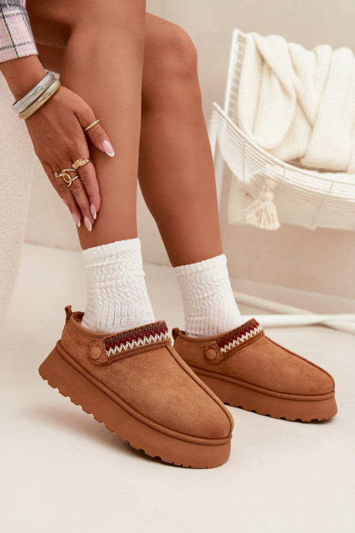 Stivali da neve Basso per le donneRuchomym Strisceem I Haftem con una piattaforma colore marrone Lyrisse Stivali da neve Basso per le donneRuchomym Strisceem I Haftem con una piattaforma colore marrone Lyrisse