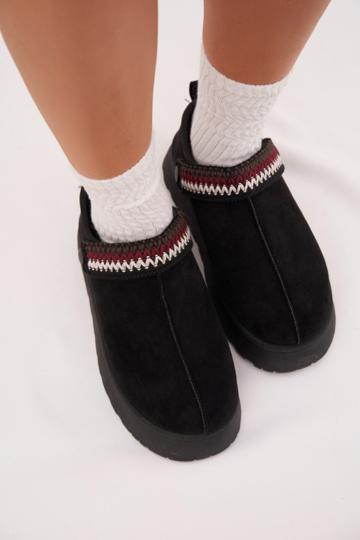 Stivali da neve Basso per le donneRuchomym Strisceem I Haftem con una piattaforma colore nero Lyrisse