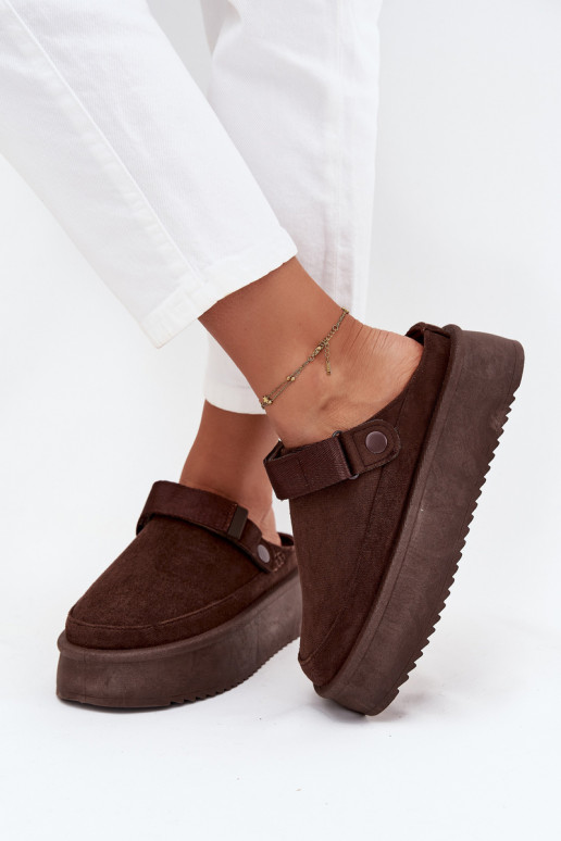 Stivali da neve Femminile con una piattaformacon chiusura adesivaem CzekoladoAe Jorielle Stivali da neve Femminile con una piattaformacon chiusura adesivaem CzekoladoAe Jorielle