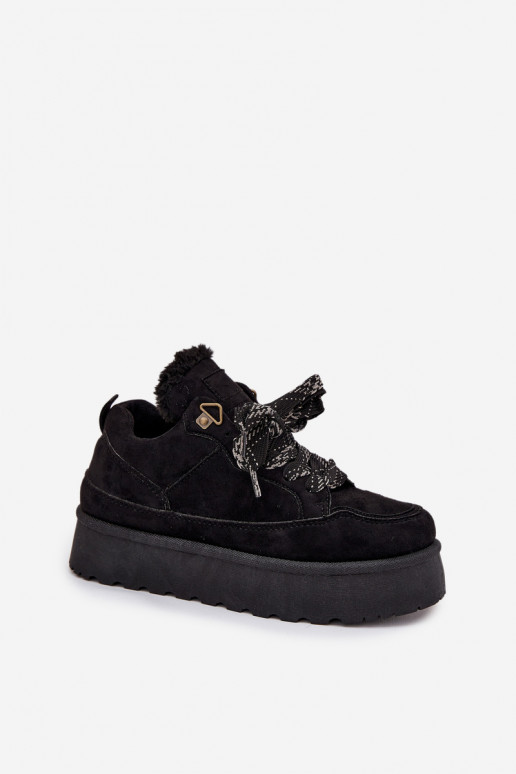 con lacci Stivali da neve Femminile con una piattaforma riscaldamento con pelliccia all interno colore nero Tavelle con lacci Stivali da neve Femminile con una piattaforma riscaldamento con pelliccia all interno colore nero Tavelle