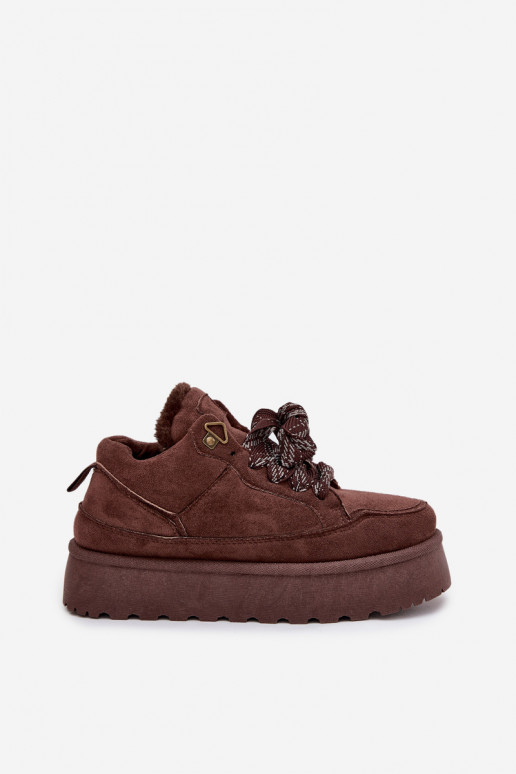 con lacci Stivali da neve Femminile con una piattaforma riscaldamento con pelliccia all interno colore marrone Tavelle con lacci Stivali da neve Femminile con una piattaforma riscaldamento con pelliccia all interno colore marrone Tavelle