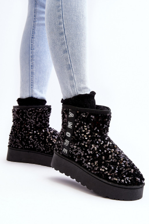 Stivali da neve Femminile con una piattaforma Decorato con glitter colore nero Silmo Stivali da neve Femminile con una piattaforma Decorato con glitter colore nero Silmo