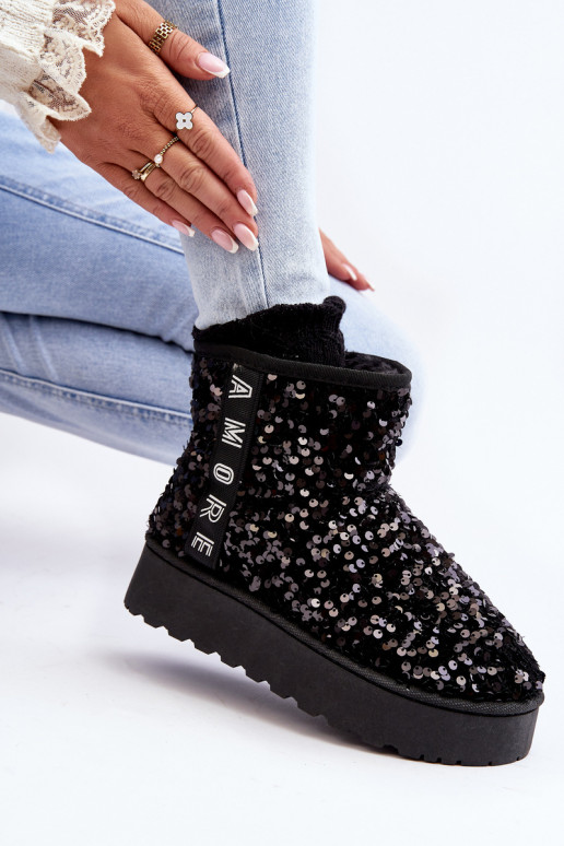 Stivali da neve Femminile con una piattaforma Decorato con glitter colore nero Silmo Stivali da neve Femminile con una piattaforma Decorato con glitter colore nero Silmo