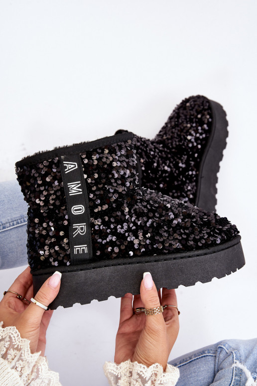 Stivali da neve Femminile con una piattaforma Decorato con glitter colore nero Silmo Stivali da neve Femminile con una piattaforma Decorato con glitter colore nero Silmo