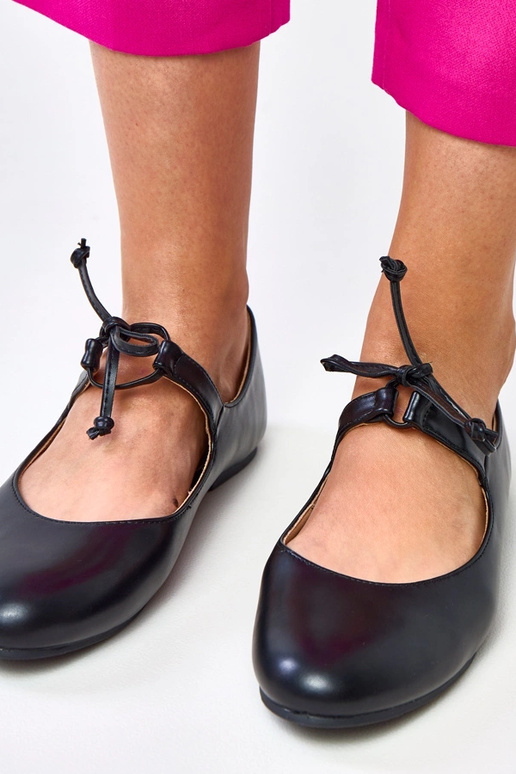 Stivaletti neri laccati con tacco a... Stivaletti neri laccati con tacco a...