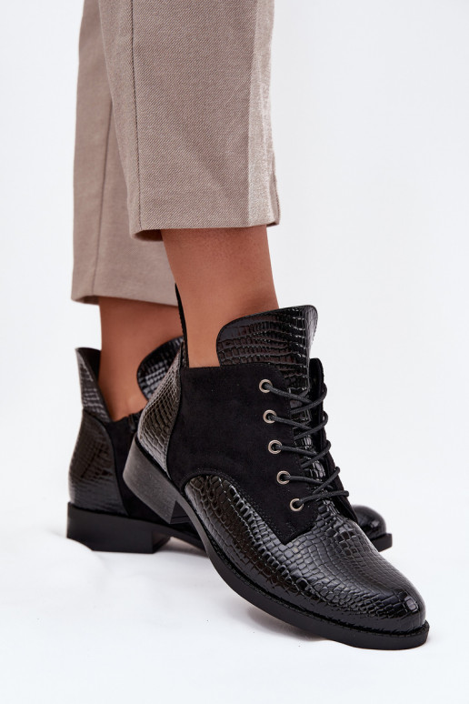 con effetto vernice Stivali da donna Con decorazioni Tłoczeniem riscaldamento Vinceza 16477 colore nero