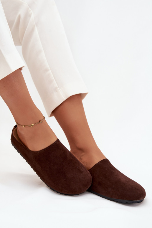 Pantofole Zoccoli Femminile con una piattaforma CzekoladoAe Sylviane Pantofole Zoccoli Femminile con una piattaforma CzekoladoAe Sylviane