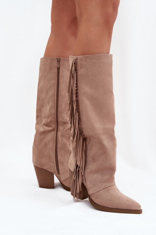 Stivali alti da donna in stile cowboy con frange e tacco sabbia Tivara Stivali alti da donna in stile cowboy con frange e tacco sabbia Tivara