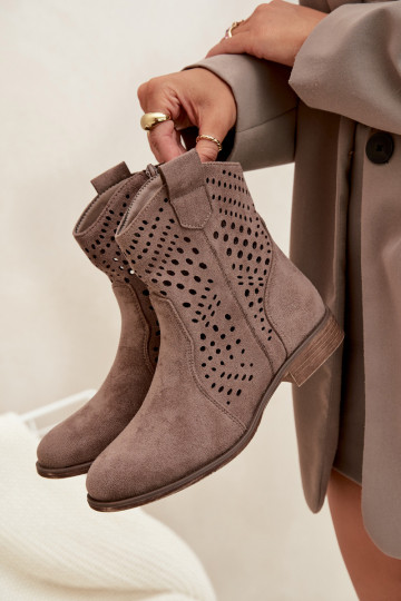 Stivali traforati Femminile con tacchi larghi beige Amisna