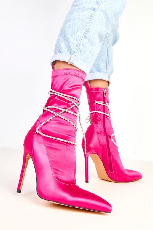 Stivaletti rosa in satin con tacco... Stivaletti rosa in satin con tacco...