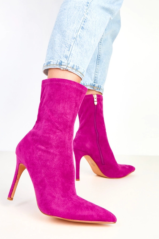 Tennille stivaletti viola in camoscio... Tennille stivaletti viola in camoscio...