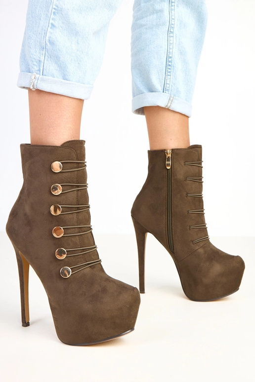 Stivaletti verdi con plateau e tacco... Stivaletti verdi con plateau e tacco...