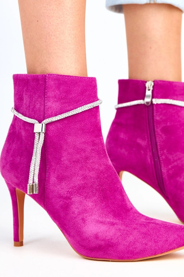Stivaletti viola con tacco...