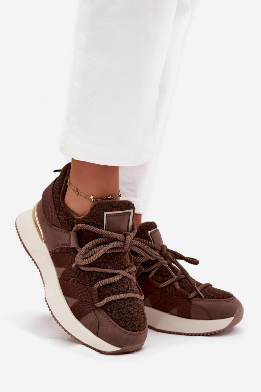 riscaldamento Scarpe modello sneakers Femminile con una piattaforma colore marrone Juvira
