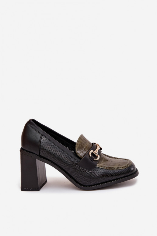 scarpe Femminile con i tacchi con un impronta I colore doratom Detalem verde-colore nero Novella scarpe Femminile con i tacchi con un impronta I colore doratom Detalem verde-colore nero Novella