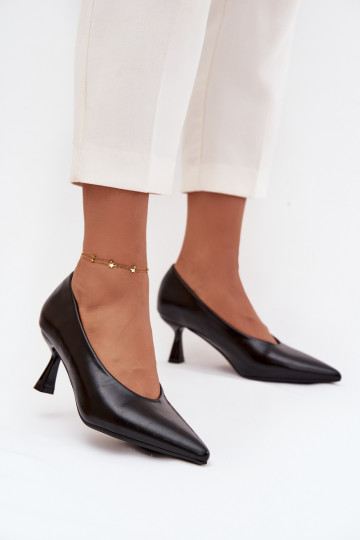 con effetto vernice Scarpe con tacchi sottili colore nero Gavrielle