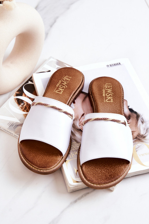 Pantofole in pelle LeAski Shoes 3047 Colore bianco Pantofole in pelle LeAski Shoes 3047 Colore bianco