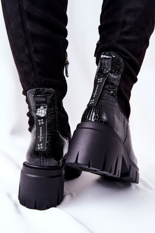 Pelle stivali Deveciejka  colore nero 05260-01