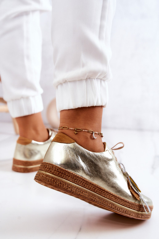 Pelle scarpe Deveciejka 04550-25 colore dorato