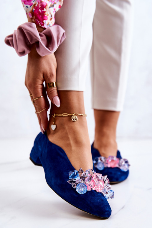 Stile elegante dalla pelle scamosciata scarpe con ornamenti blu scuro McQueen Stile elegante dalla pelle scamosciata scarpe con ornamenti blu scuro McQueen