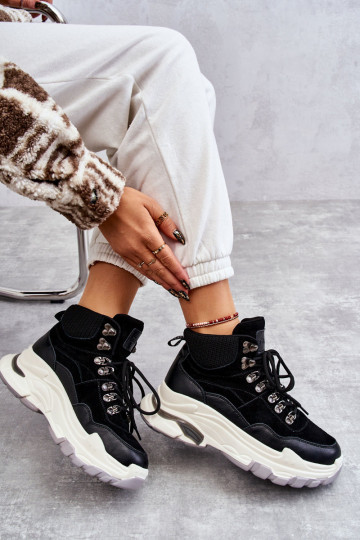 Scarpe sportive alte da donna GOE KK2N4098 nere 2
