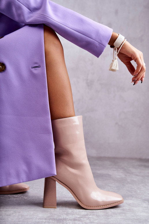 Femminile con effetto vernice Stivali stivali beige Devergit Femminile con effetto vernice Stivali stivali beige Devergit