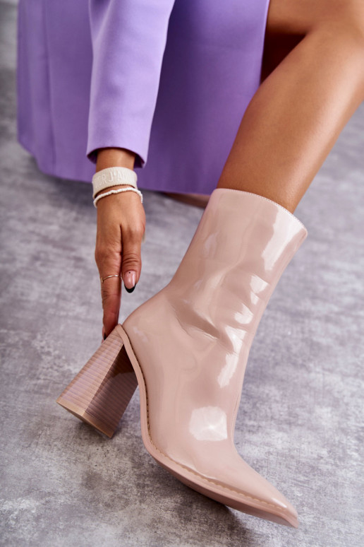 Femminile con effetto vernice Stivali stivali beige Devergit Femminile con effetto vernice Stivali stivali beige Devergit