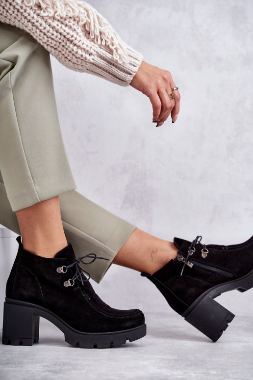 Femminile Scarpe scamosciate con cinghie colore nero Lemar Deverianne