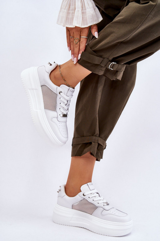 Femminile Elegantello classico scarpe da ginnastica GOE LL2N4060 Colore bianco Femminile Elegantello classico scarpe da ginnastica GOE LL2N4060 Colore bianco