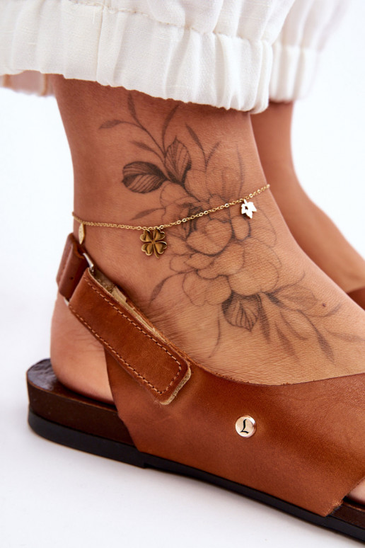 Sandali da donna con chiusure adesive colore marrone Lemar Addison