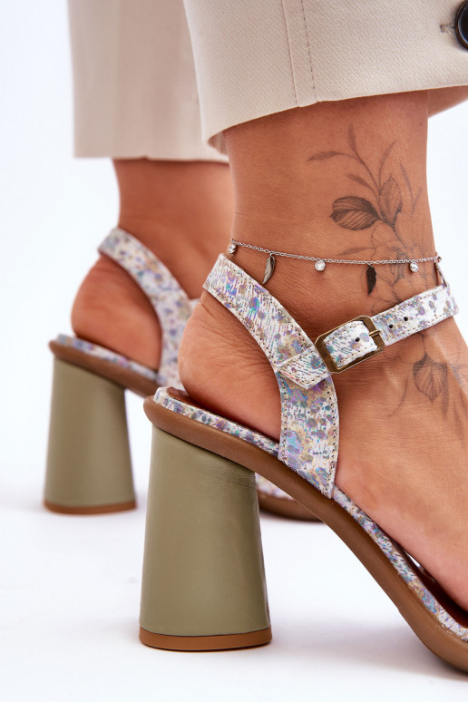 Sandali da donna con tacco Deveciejka 06029-24 Bianco-colore verde Sandali da donna con tacco Deveciejka 06029-24 Bianco-colore verde