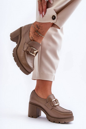 Scarpe eleganti con tacco e ornamenti color sabbia Lemar Harmell 2
