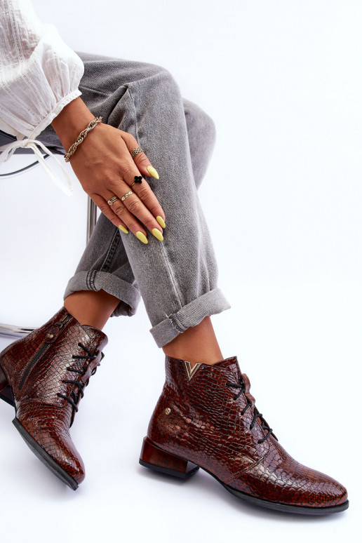 Stivali da donna Deveciejka 5743C-02 colore marrone Stivali da donna Deveciejka 5743C-02 colore marrone