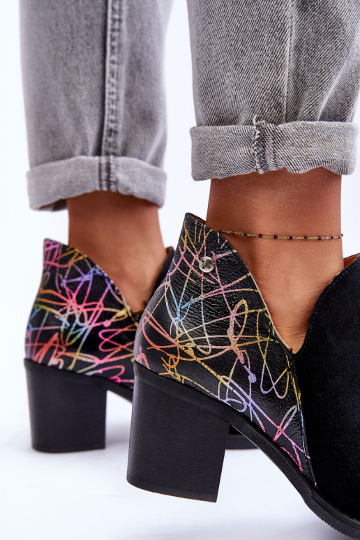 Stivali da donna con i tacchi Deveciejka 04492-99 colore nero Stivali da donna con i tacchi Deveciejka 04492-99 colore nero