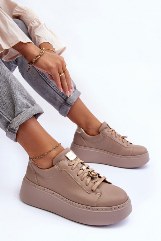 Pelle scarpe da ginnastica con una piattaforma Deveciejka 06191-04 beige Pelle scarpe da ginnastica con una piattaforma Deveciejka 06191-04 beige