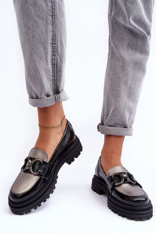 Stivaletti in pelle con suola massiccia colore nero Elkiza Stivaletti in pelle con suola massiccia colore nero Elkiza