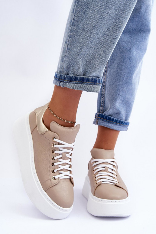 Femminile scarpe da ginnastica Pelle con una piattaforma beige Lemar 10150 Femminile scarpe da ginnastica Pelle con una piattaforma beige Lemar 10150
