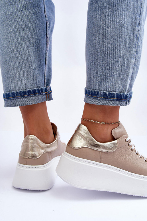 Femminile scarpe da ginnastica Pelle con una piattaforma beige Lemar 10150 Femminile scarpe da ginnastica Pelle con una piattaforma beige Lemar 10150