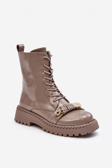Femminile con effetto vernice Stivaletti da lavoro con ornamenti beige S.Barski MR870-67