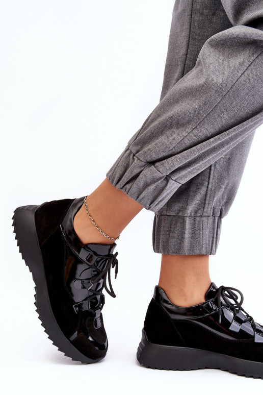 Pelle con effetto vernice scarpe da ginnastica Femminile M01/2 Zazoo colore nero Pelle con effetto vernice scarpe da ginnastica Femminile M01/2 Zazoo colore nero