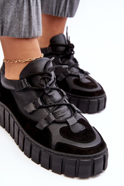 Femminile Pelle scarpe da ginnastica con una piattaforma M01/1 Zazoo colore nero Femminile Pelle scarpe da ginnastica con una piattaforma M01/1 Zazoo colore nero