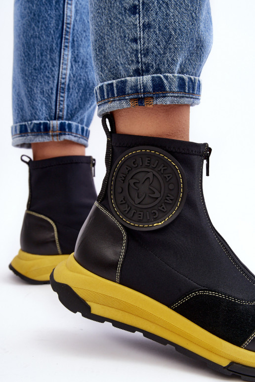 Stivali da donna con cerniere Deveciejka 06297-01 colore nero Stivali da donna con cerniere Deveciejka 06297-01 colore nero