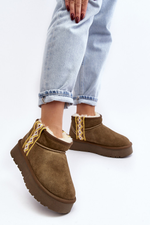 Pelle dalla pelle scamosciata Stivali da neve Femminile colore verde Vebissat