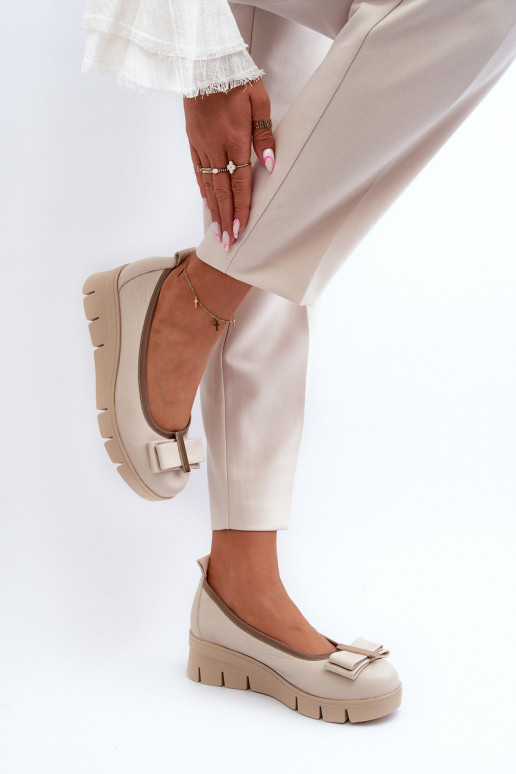 Ballerine Pelle con una piattaforma con ornamenti color crema LeAski 3384 Ballerine Pelle con una piattaforma con ornamenti color crema LeAski 3384