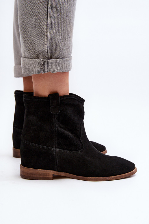 Zazoo 2326 dalla pelle scamosciata Un modello convincente Stivali da donna colore nero